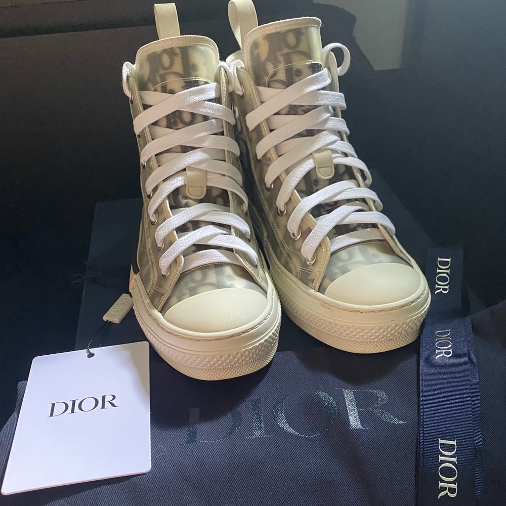 High top dior sneakers